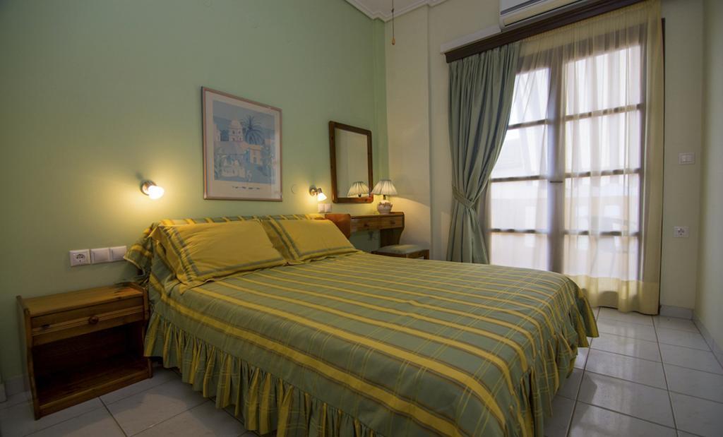 Asterias Studios & Apartments Калівес Номер фото